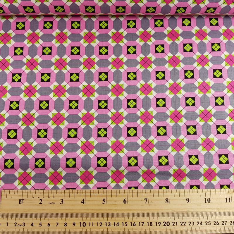 /images/product-images/2020images/FashionFabric/750Clearance/Geometric750Clearance/20200624_120126.jpg